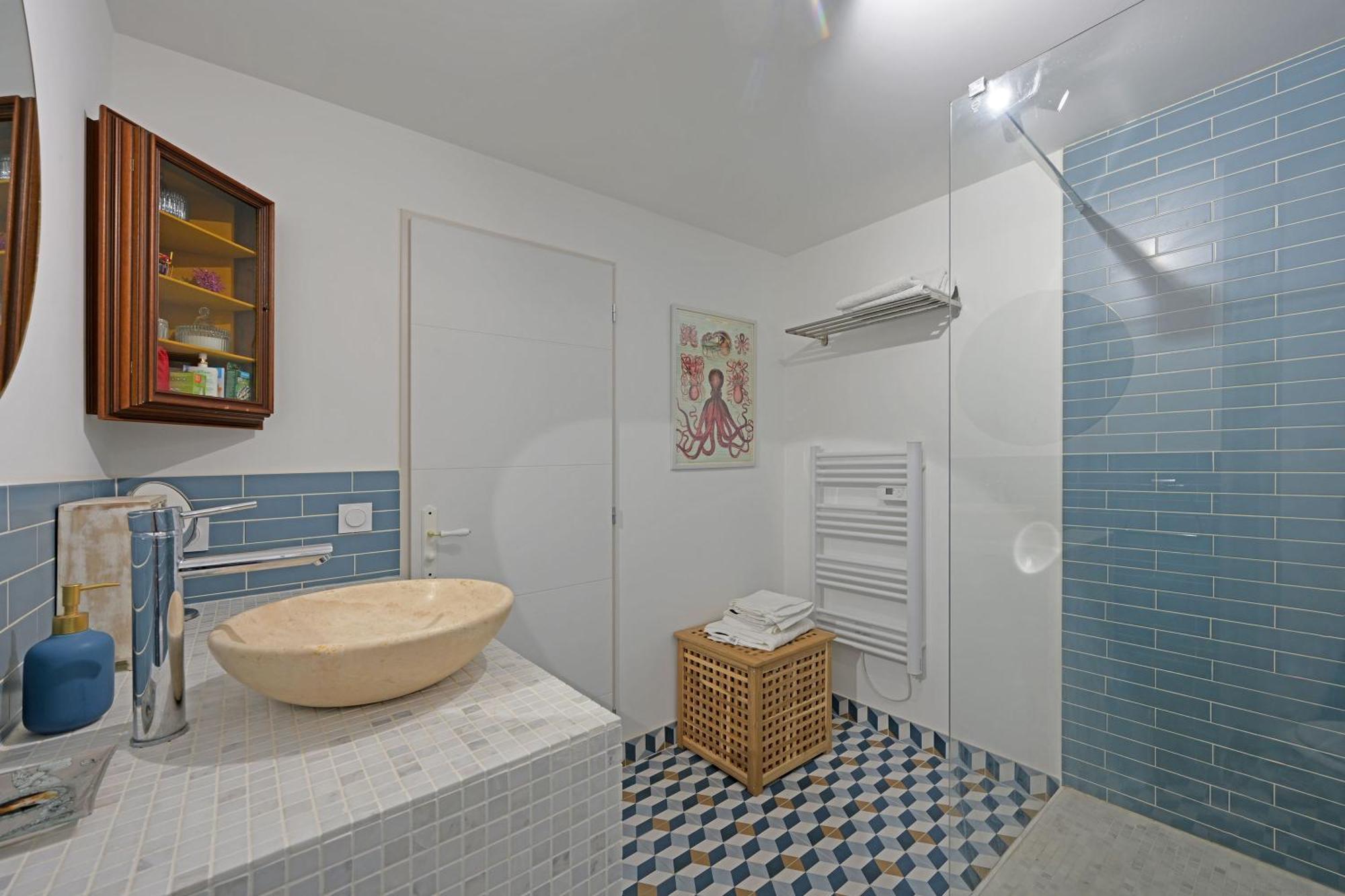 La Cigale - Vieux Village - Charmante Maisonnette Climatisee Avec Jardin Villeneuve-lès-Avignon Extérieur photo